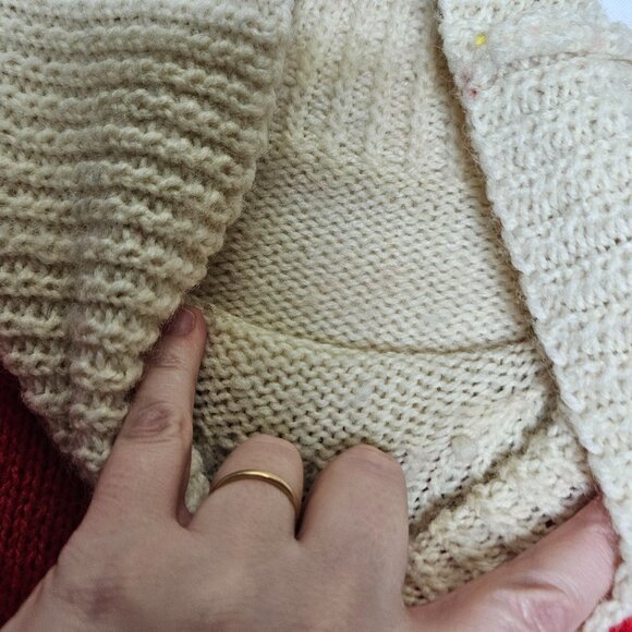 Vintage Red & Cream Handmade Acrylic Knit Sweater With Turtleneck Long Sleeves M - Picture 4 of 8